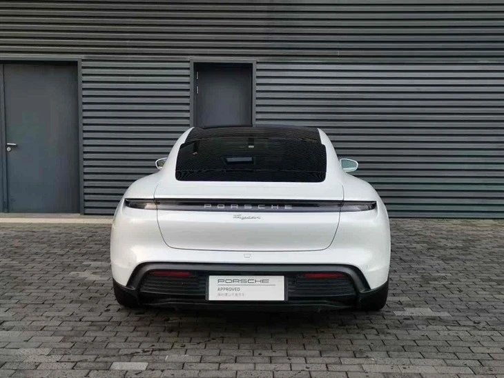 2020 Taycan factory 2020 Taycan factory